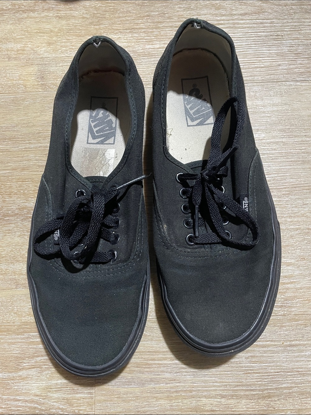 Vans Black Low-Top Canvas Sneakers Sizes Men-8 Women-9.5